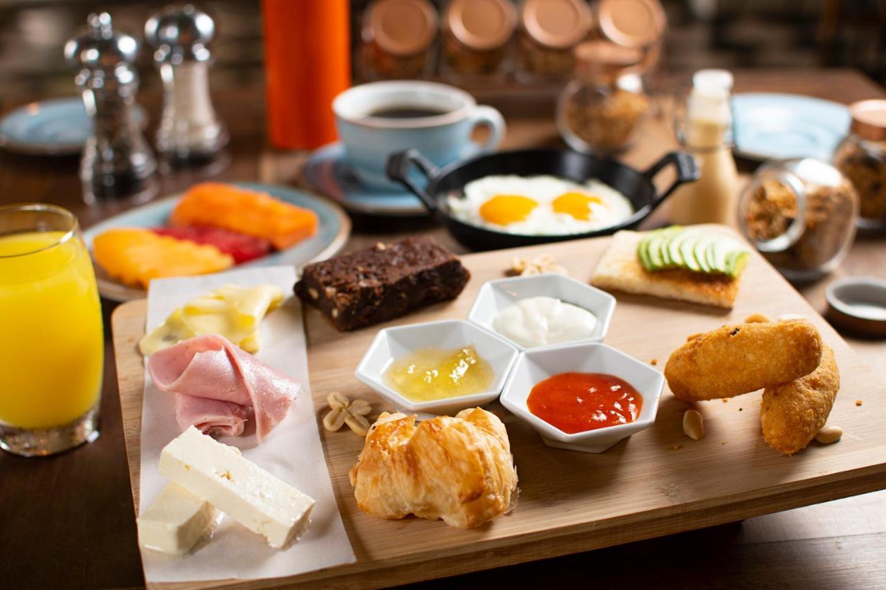 Hotel Casa La Factoria By Faranda Boutique, A Member Of Radisson Individuals Cartagena Ngoại thất bức ảnh