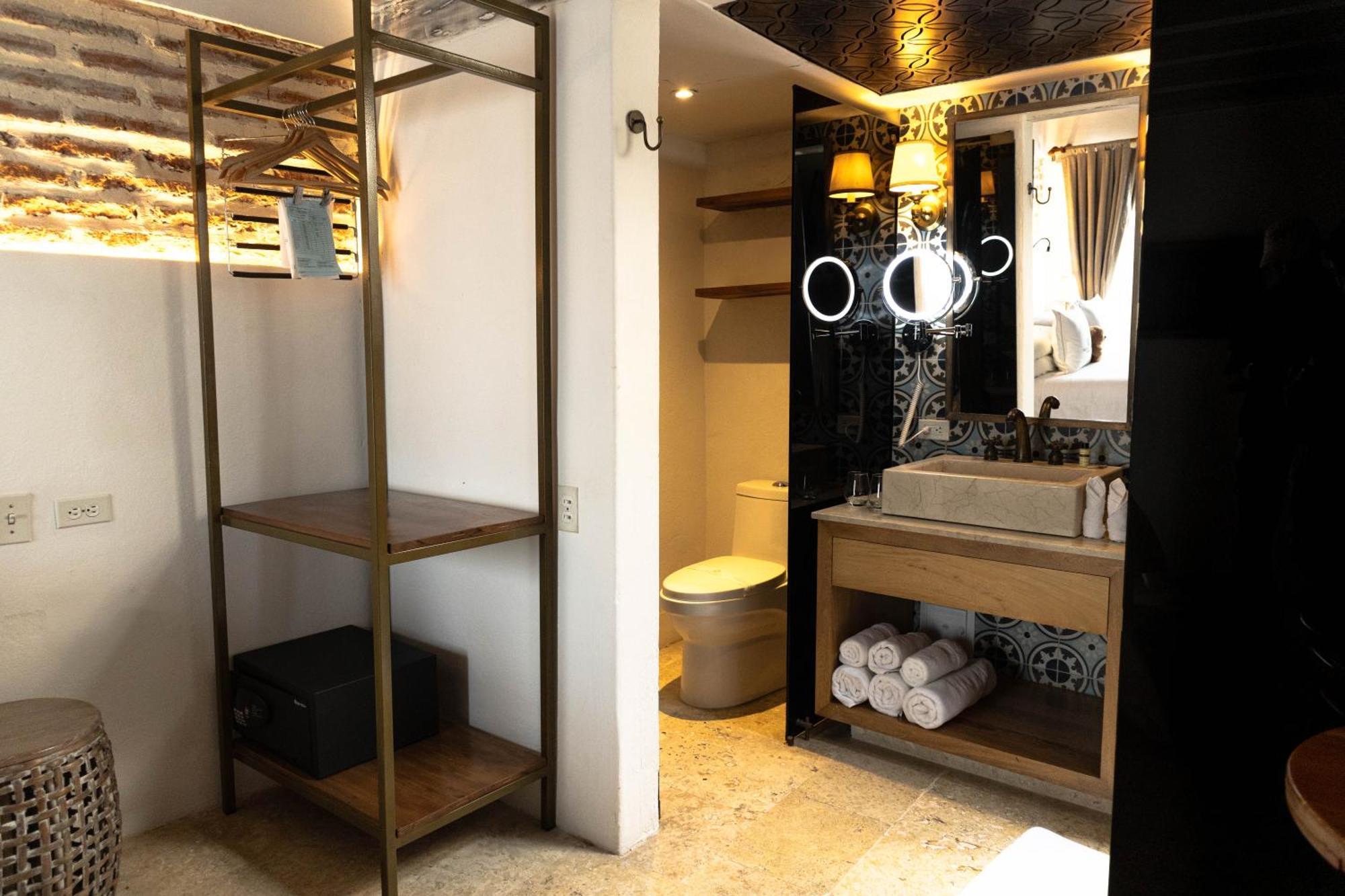 Hotel Casa La Factoria By Faranda Boutique, A Member Of Radisson Individuals Cartagena Ngoại thất bức ảnh